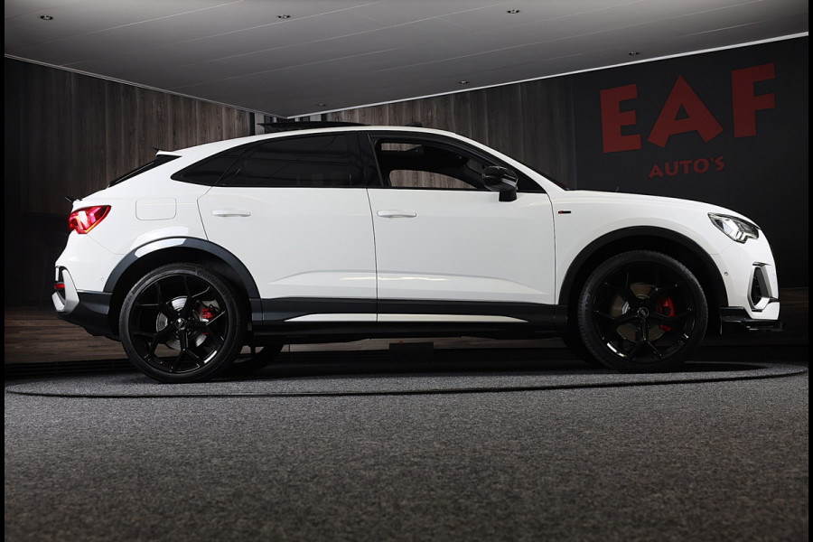 Audi Q3 Sportback 45 TFSI e RSQ3 Look / Memory / Camera / Acc / Lane Assist / Dode Hoek / S Line Zetels / Pano / Matrix / 21 In