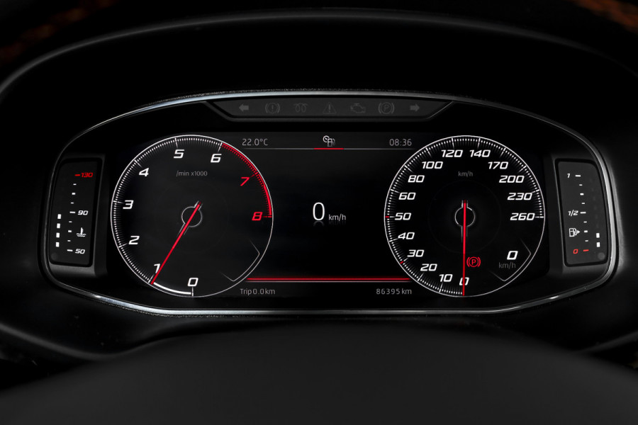 Seat Leon ST 1.5 TSI 150 PK FR Business Intense | Dig. Cockpit | Adapt. Cruise | Stoelverw. | PDC | Camera | NAV + App. Connect | ECC | Afn. Trekhaak | LM 19" |