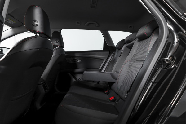 Seat Leon ST 1.5 TSI 150 PK FR Business Intense | Dig. Cockpit | Adapt. Cruise | Stoelverw. | PDC | Camera | NAV + App. Connect | ECC | Afn. Trekhaak | LM 19" |