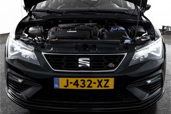 Seat Leon ST 1.5 TSI 150 PK FR Business Intense | Dig. Cockpit | Adapt. Cruise | Stoelverw. | PDC | Camera | NAV + App. Connect | ECC | Afn. Trekhaak | LM 19" |