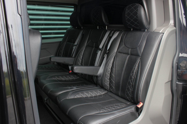 Volkswagen Transporter 2.0 TDI L2H1 150PK BULLI DC DUBBEL CABINE / LEIGHTONVANS BODYKIT / FULL OPTIONS / LEDER / FULL BLACK /APPLE