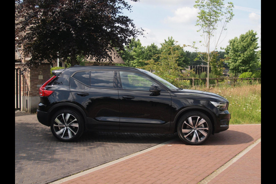Volvo XC40 Recharge P8 AWD R-Design | SOH 91% | Trekhaak | Parkeersensoren | Apple Carplay | Cruise Control | NL-Auto |