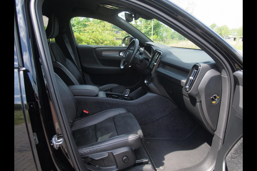Volvo XC40 Recharge P8 AWD R-Design | SOH 91% | Trekhaak | Parkeersensoren | Apple Carplay | Cruise Control | NL-Auto |