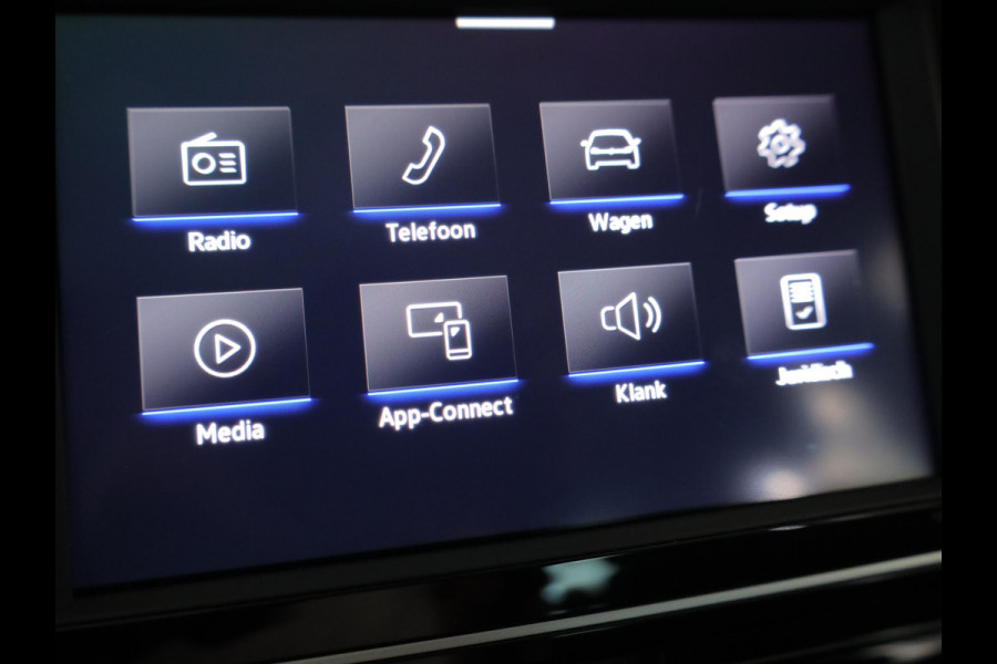 Volkswagen Polo 1.0 TSI Life 95PK | Navigatie via app | LMV | PDC Navigatie via app | LMV | PDC