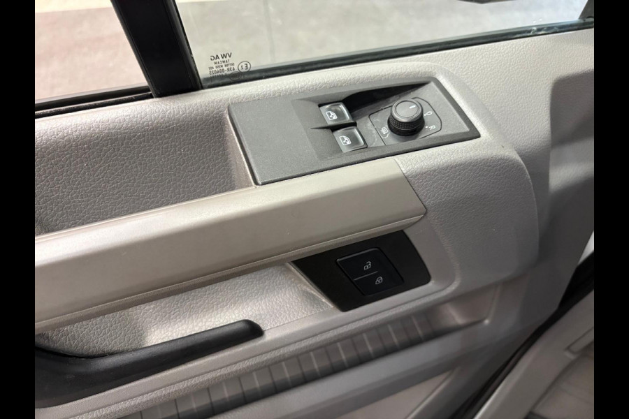 Volkswagen Crafter 35 2.0 TDI L4H3 Comfortline Automaat Carplay Cruise Control Stoelverwarming Standkachel 270 Graden Deuren Parkeersensoren