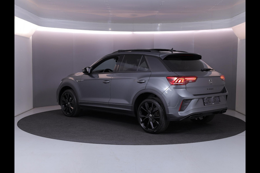 Volkswagen T-Roc 1.5 TSI R-Line 150 pk Automaat (DSG) | Navigatie via App | Panoramadak | Parkeersensoren (Park assist) | Achteruitrijcamera | Keyless | Black Style pakket | R-Line |