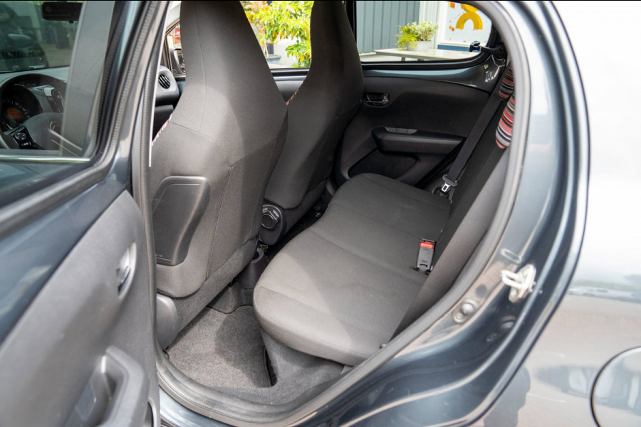 Citroën C1 1.0 VTi Shine 5 Drs|Prijs rijklaar incl 12 mnd garantie| Clima Camera Navi via Carplay Lmv Bluetooth