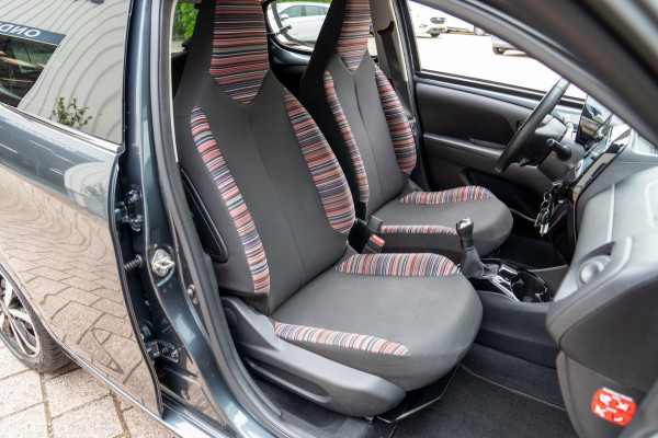 Citroën C1 1.0 VTi Shine 5 Drs|Prijs rijklaar incl 12 mnd garantie| Clima Camera Navi via Carplay Lmv Bluetooth