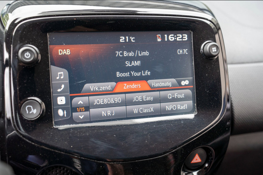 Citroën C1 1.0 VTi Shine 5 Drs|Prijs rijklaar incl 12 mnd garantie| Clima Camera Navi via Carplay Lmv Bluetooth