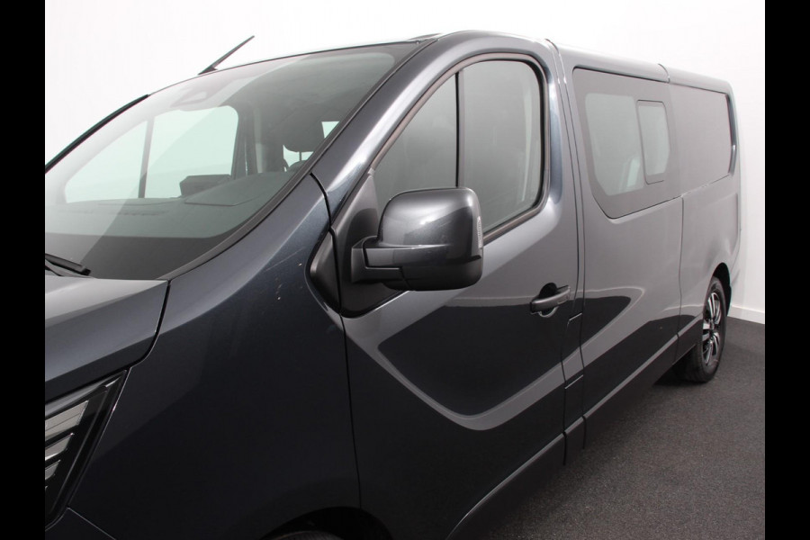 Renault Trafic 2.0 Blue dCi 150 T30 L2H1 Advance Dubbele cabine Navigatie Airco Lichtmetalen velgen Betimmering Trekhaak Camera Parkeer sensoren Dab