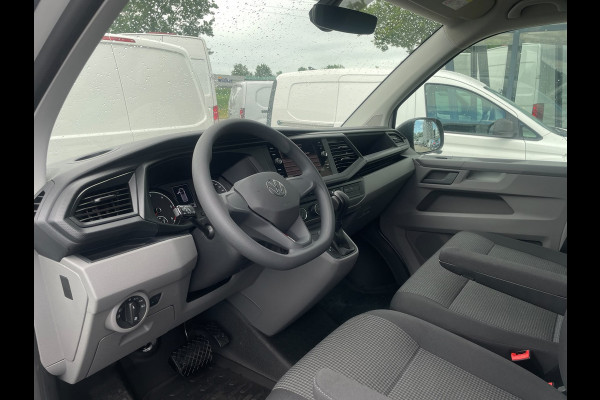 Volkswagen Transporter 2.0 TDI L2H1 28 BPM Vrij/(Complete inrichting Sortimo)/150pk/Camera