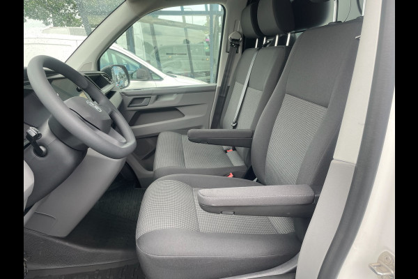 Volkswagen Transporter 2.0 TDI L2H1 28 BPM Vrij/(Complete inrichting Sortimo)/150pk/Camera