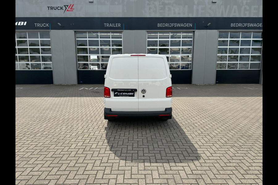 Volkswagen Transporter 2.0 TDI L2H1 28 BPM Vrij/(Complete inrichting Sortimo)/150pk/Camera