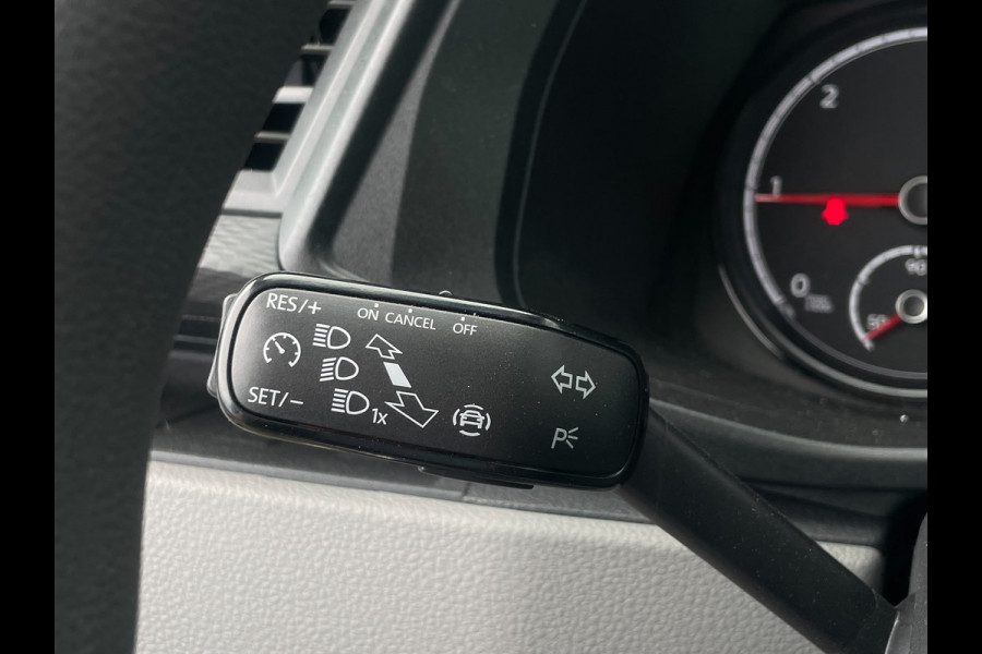 Volkswagen Transporter 2.0 TDI L2H1 28 BPM Vrij/(Complete inrichting Sortimo)/150pk/Camera