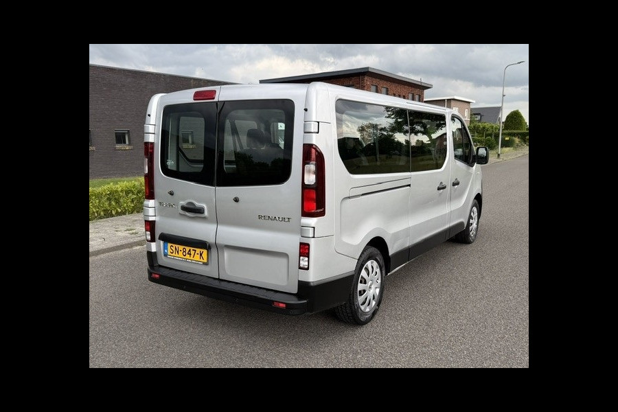 Renault Trafic Passenger 1.6 dCi Grand Authentique Energy