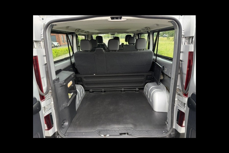 Renault Trafic Passenger 1.6 dCi Grand Authentique Energy