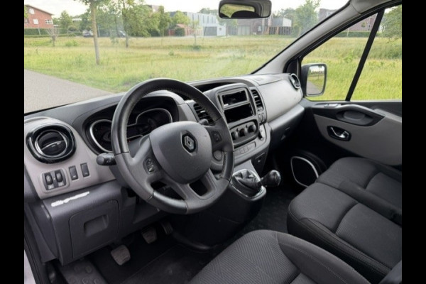 Renault Trafic Passenger 1.6 dCi Grand Authentique Energy