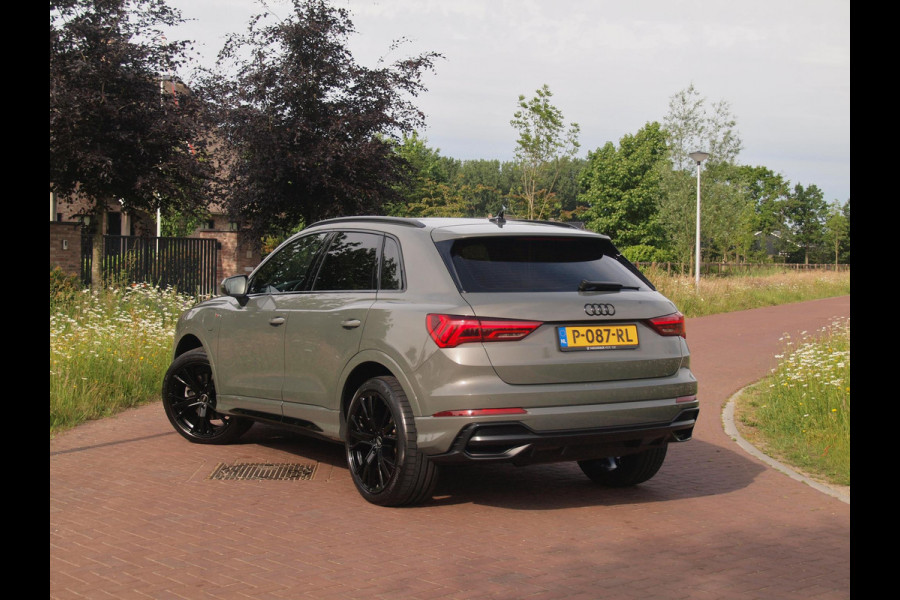 Audi Q3 45 TFSI e S edition | 2 X S-Line | Plug-in Hybride |Apple Carplay | Cruise Control | Parkeersensoren | 20 Inch | NL-Auto |