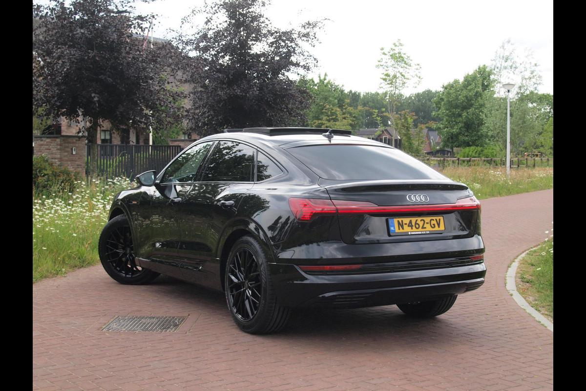 Audi e-tron Sportback 55 quattro Advanced edition Plus 95 kWh | Panoramadak | Camera | ACC | Apple Carplay | Memory stoelen |