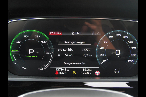 Audi e-tron Sportback 55 quattro Advanced edition Plus 95 kWh | Panoramadak | Camera | ACC | Apple Carplay | Memory stoelen |