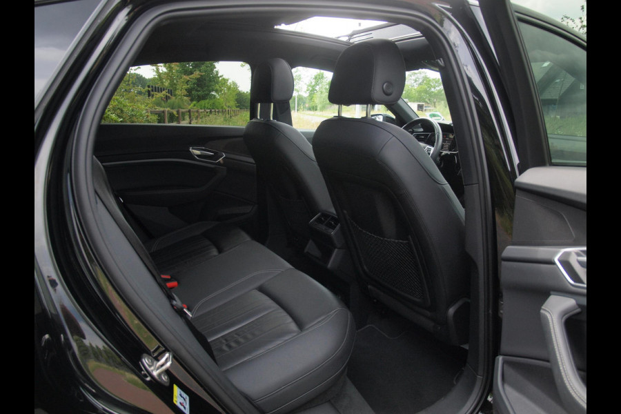 Audi e-tron Sportback 55 quattro Advanced edition Plus 95 kWh | Panoramadak | Camera | ACC | Apple Carplay | Memory stoelen |