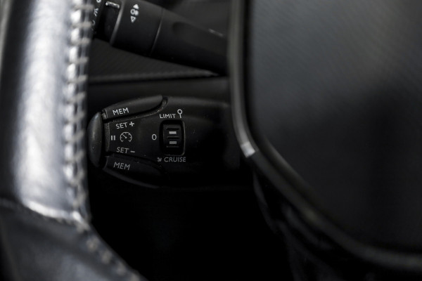 Peugeot 208 1.2 PureTech 100 PK Allure | Dig.Cockpit | Cruise | Camera | PDC | App. Connect | Auto.Airco | LM 16" |
