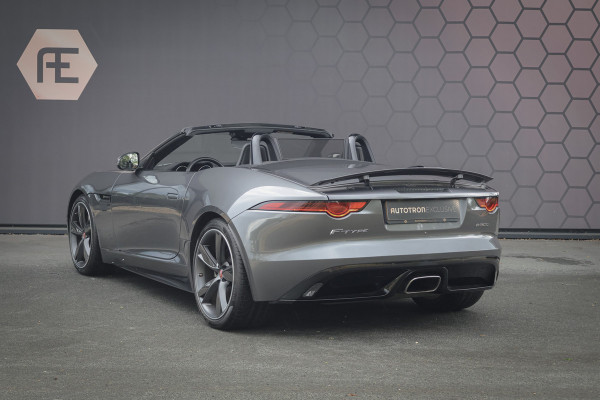 Jaguar F-Type P300 R-Dynamic | 20" CARBON INLEG VELGEN | LED KOPLAMPEN | SPORTUITLAAT | MERIDIDAN AUDIO | COLD CLIMATE PACK INCL. STUURVERWARMING EN VOORRUITVERWARMING INCL WARMTEWEREND GLAS
