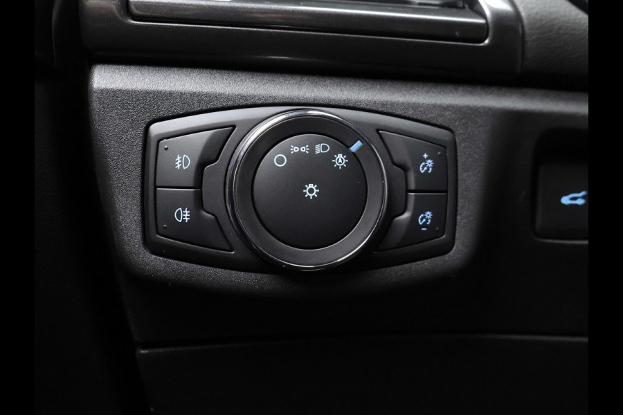 Ford Mondeo Wagon 2.0 IVCT HEV Titanium Sport (APPLE CARPLAY,NAVI,CAMERA,STOELVERWARMING,CRUISE,GETINT,SPORTSTOELEN,LM VELGEN)