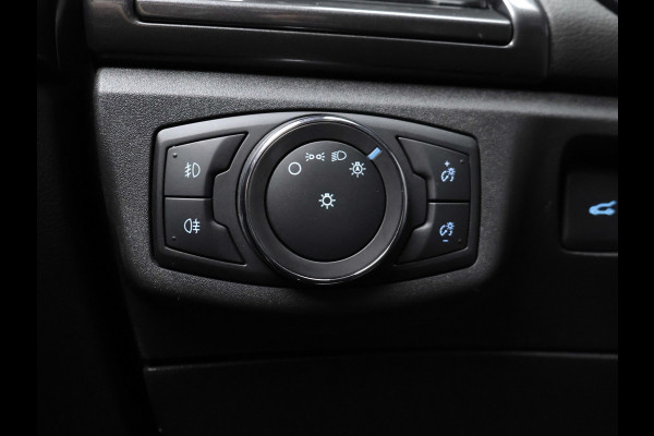 Ford Mondeo Wagon 2.0 IVCT HEV Titanium Sport (APPLE CARPLAY,NAVI,CAMERA,STOELVERWARMING,CRUISE,GETINT,SPORTSTOELEN,LM VELGEN)