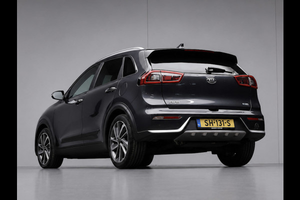 Kia Niro 1.6 GDi Hybrid Style Edition Sport (APPLE CARPLAY,NAVI,CAMERA,STOEL/STUUR VERWARMING,LED,GETINT,SPORTSTOELEN,LM VELGEN)