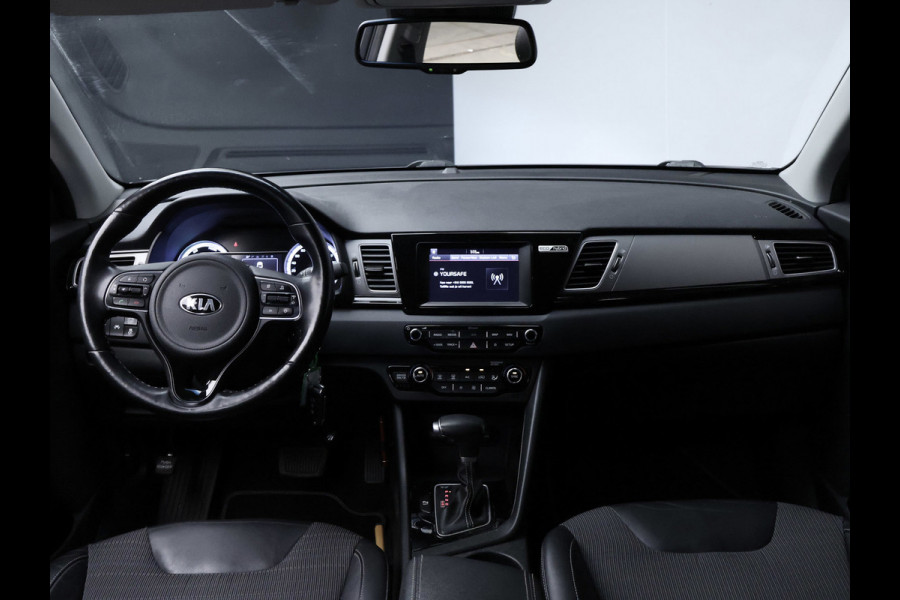 Kia Niro 1.6 GDi Hybrid Style Edition Sport (APPLE CARPLAY,NAVI,CAMERA,STOEL/STUUR VERWARMING,LED,GETINT,SPORTSTOELEN,LM VELGEN)