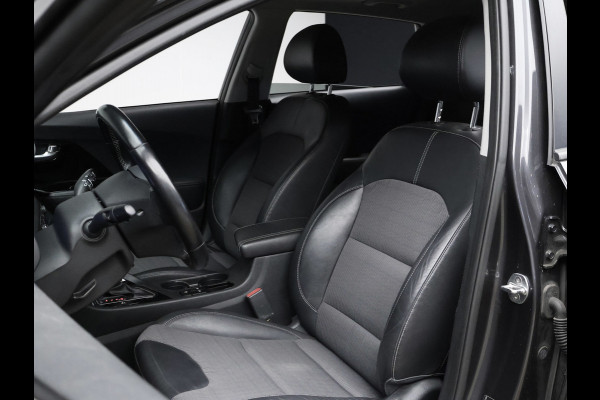 Kia Niro 1.6 GDi Hybrid Style Edition Sport (APPLE CARPLAY,NAVI,CAMERA,STOEL/STUUR VERWARMING,LED,GETINT,SPORTSTOELEN,LM VELGEN)