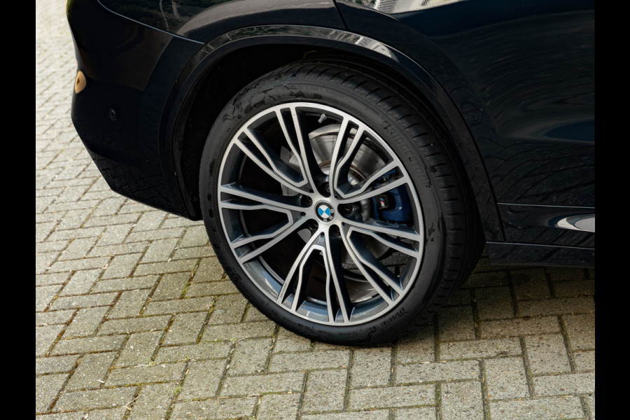 BMW X3 xDrive30i M-Sport - Pano - M-zetels - Trekhaak - Driving Ass Plus - Harman Kardon