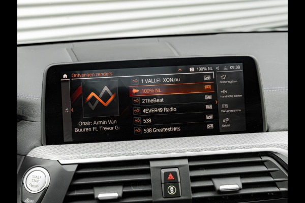 BMW X3 xDrive30i M-Sport - Pano - M-zetels - Trekhaak - Driving Ass Plus - Harman Kardon