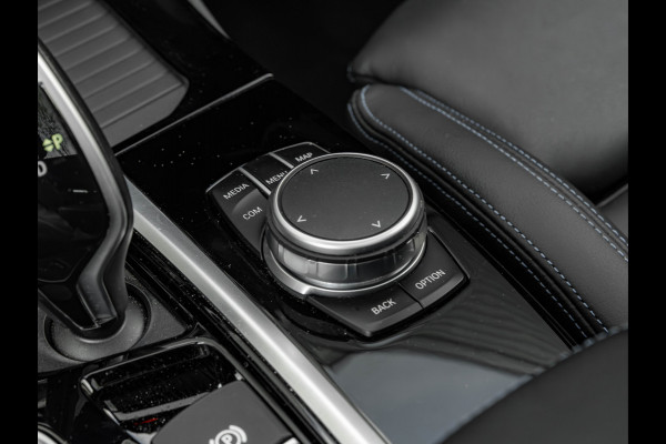 BMW X3 xDrive30i M-Sport - Pano - M-zetels - Trekhaak - Driving Ass Plus - Harman Kardon