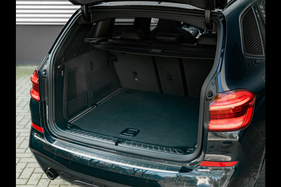 BMW X3 xDrive30i M-Sport - Pano - M-zetels - Trekhaak - Driving Ass Plus - Harman Kardon