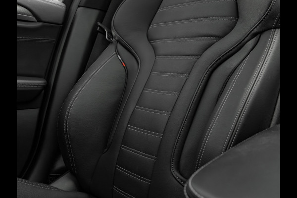 BMW X3 xDrive30i M-Sport - Pano - M-zetels - Trekhaak - Driving Ass Plus - Harman Kardon