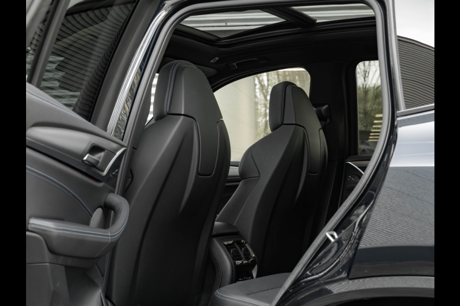 BMW X3 xDrive30i M-Sport - Pano - M-zetels - Trekhaak - Driving Ass Plus - Harman Kardon