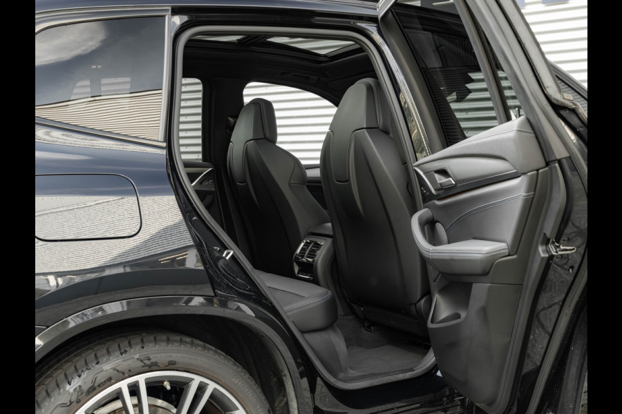 BMW X3 xDrive30i M-Sport - Pano - M-zetels - Trekhaak - Driving Ass Plus - Harman Kardon