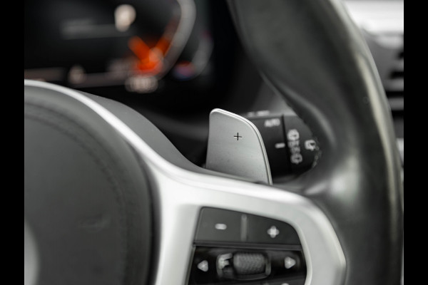 BMW X3 xDrive30i M-Sport - Pano - M-zetels - Trekhaak - Driving Ass Plus - Harman Kardon