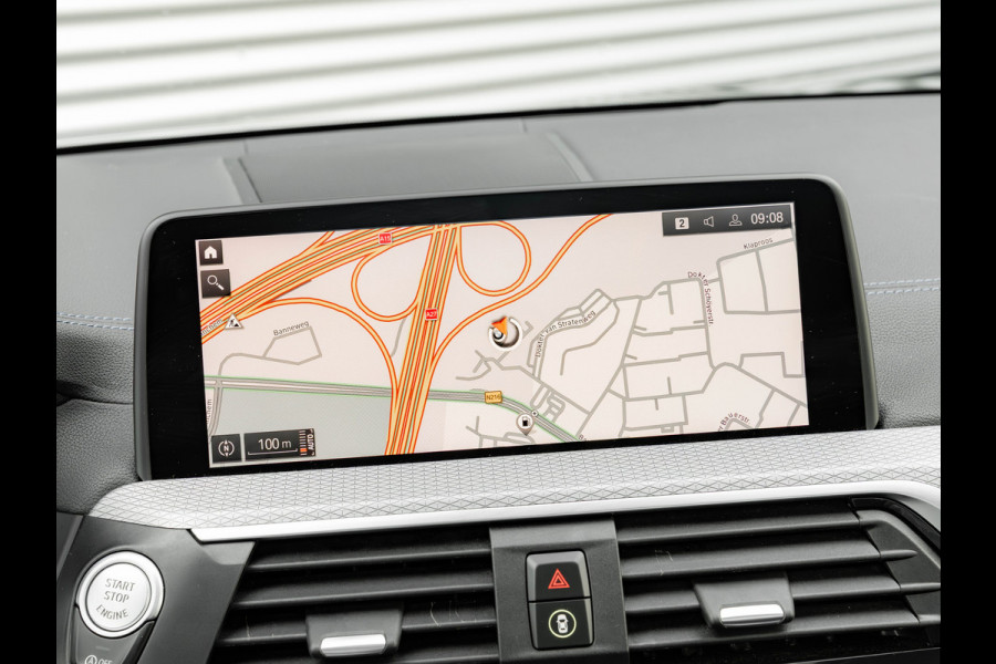 BMW X3 xDrive30i M-Sport - Pano - M-zetels - Trekhaak - Driving Ass Plus - Harman Kardon