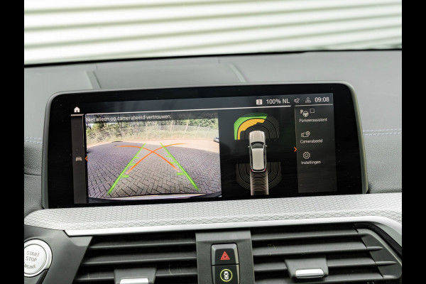 BMW X3 xDrive30i M-Sport - Pano - M-zetels - Trekhaak - Driving Ass Plus - Harman Kardon