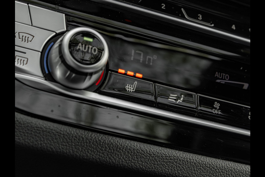 BMW X3 xDrive30i M-Sport - Pano - M-zetels - Trekhaak - Driving Ass Plus - Harman Kardon