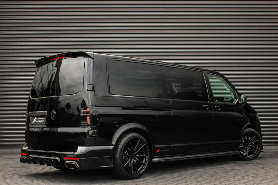 Volkswagen Transporter 2.0 TDI L2H1 204PK BULLI DC DUBBEL CABINE / LEIGHTONVANS BODYKIT / FULL OPTIONS / LEDER / FULL BLACK /APPLE