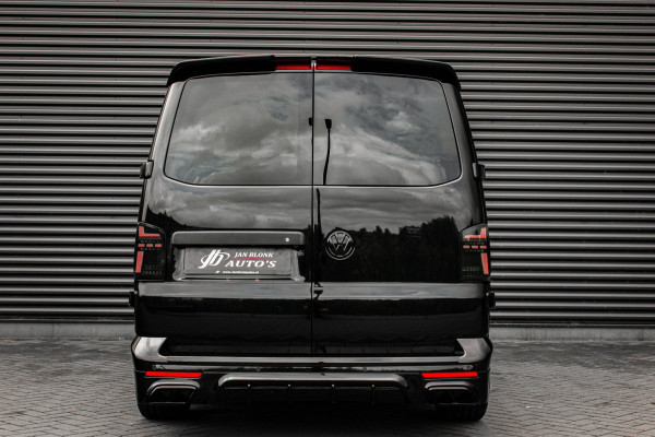Volkswagen Transporter 2.0 TDI L2H1 204PK BULLI DC DUBBEL CABINE / LEIGHTONVANS BODYKIT / FULL OPTIONS / LEDER / FULL BLACK /APPLE