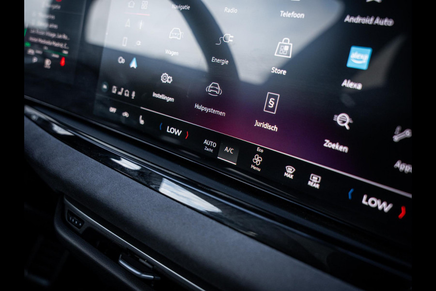 Audi A5 Avant 2.0 e-hybrid quattro S edition 299PK - Panorama l Passenger Displ. l Matrix