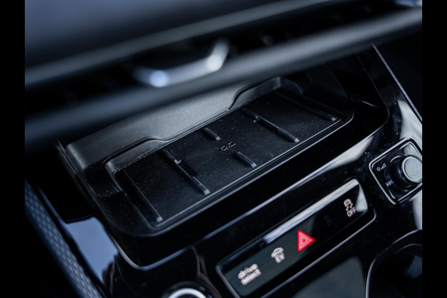 Audi A5 Avant 2.0 e-hybrid quattro S edition 299PK - Panorama l Passenger Displ. l Matrix