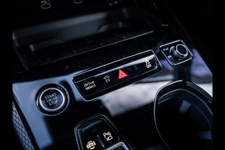 Audi A5 Avant 2.0 e-hybrid quattro S edition 299PK - Panorama l Passenger Displ. l Matrix