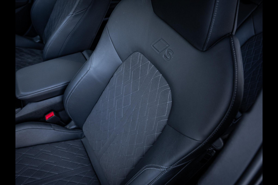 Audi A5 Avant 2.0 e-hybrid quattro S edition 299PK - Panorama l Passenger Displ. l Matrix