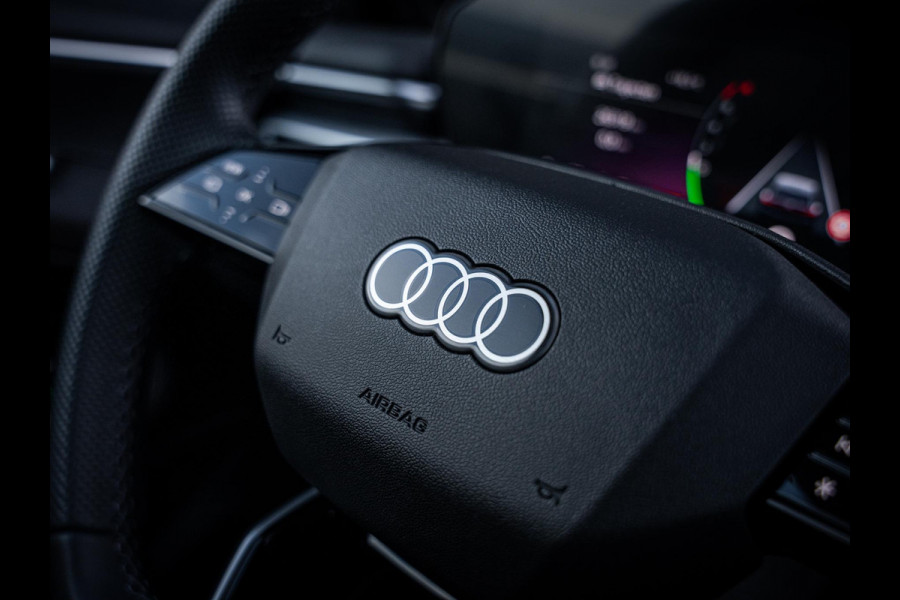 Audi A5 Avant 2.0 e-hybrid quattro S edition 299PK - Panorama l Passenger Displ. l Matrix